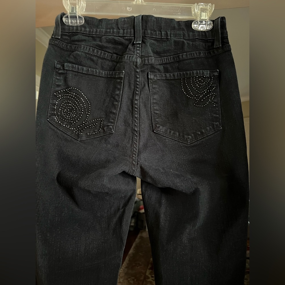 Black Nydj’s Are A Basic Wardrobe Necessity - image 5